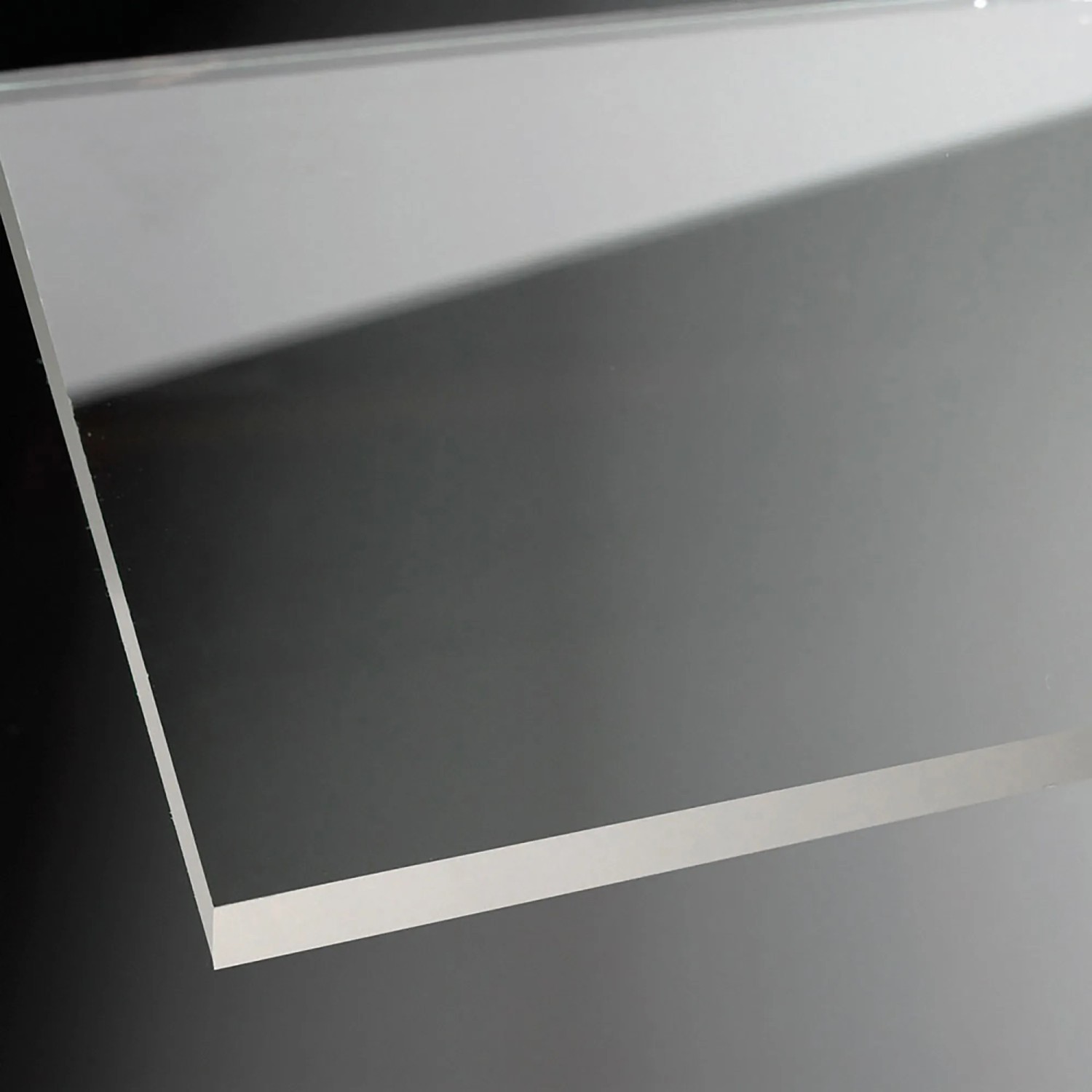 Detailaufnahme: Breuer Walk-In Duschwand Entra, Klarglas, silber matt, 140 cm.