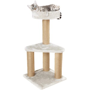 Lichtgrauer Trixie Kratzbaum Ivan (82 cm) mit Katze auf der obersten Plattform.