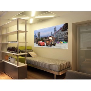 Disney Cars Fototapete mit Lightning McQueen und Hook im Kinderzimmer, 202x90 cm.