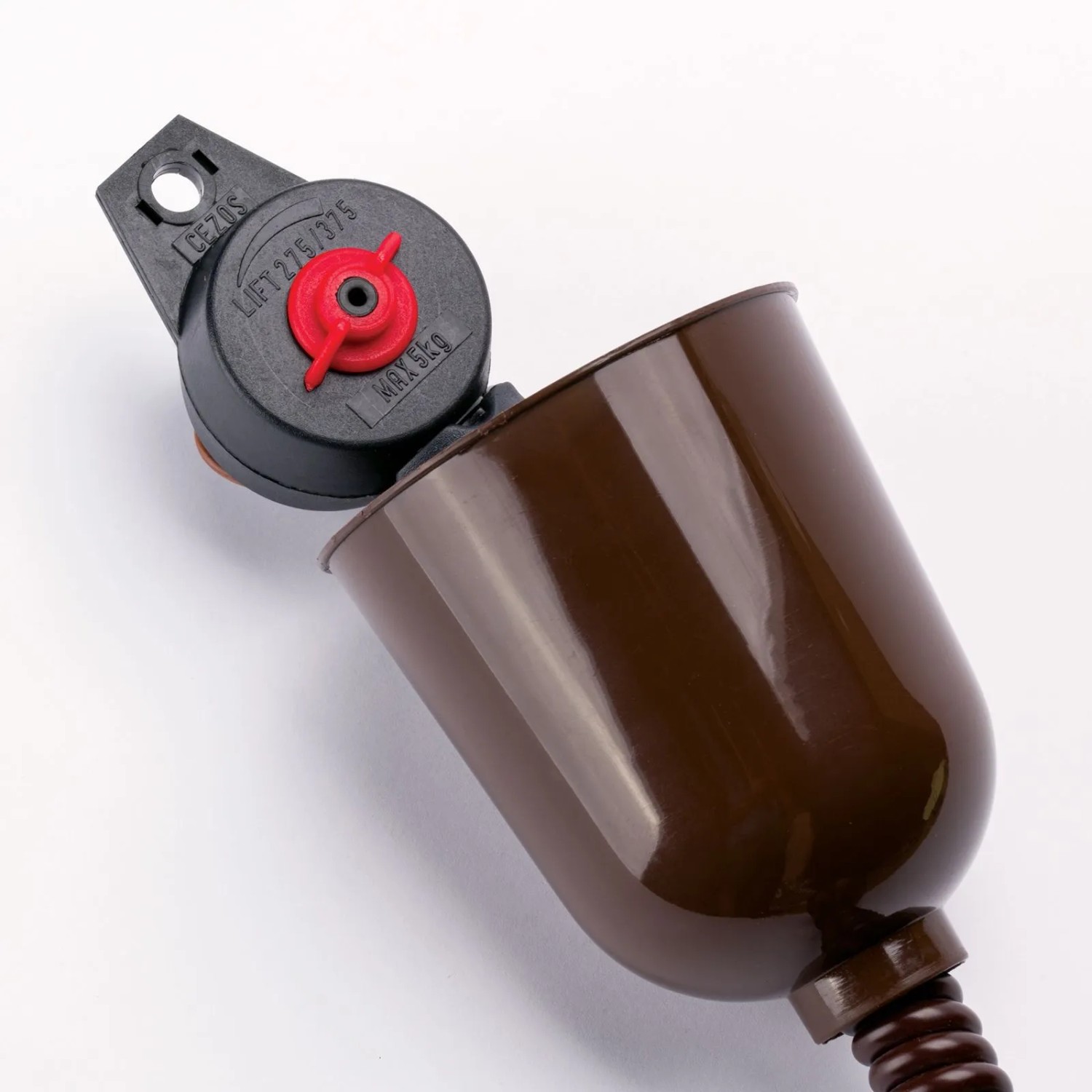 Braunes, ausziehbares Orion Lightstyle Zugpendel (max. 120 cm) mit E27 Fassung für Lampen.