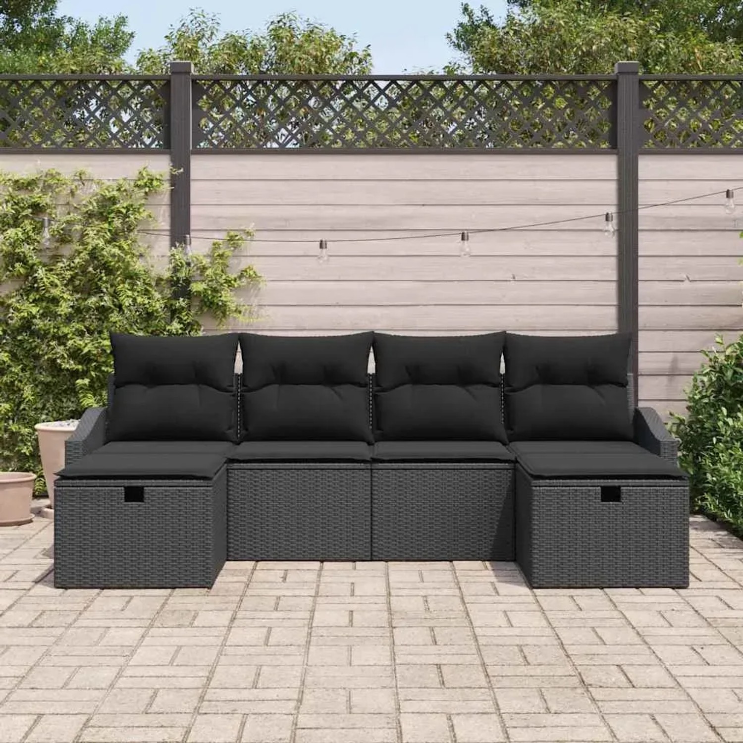 Schwarzes 6-tlg. vidaXL Garten-Sofa-Set aus Poly Rattan mit Kissen für Garten oder Terrasse.