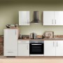 Moderne Menke Küchenzeile Artisan Premium 270 cm in Weiß und Artisan-Eiche Nachbildung.