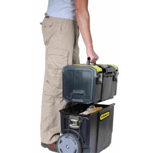 Stanley Werkzeugbox Mobil mit Organizer, 3-in-1 System, Teleskopgriff und Räder für einfachen Transport.