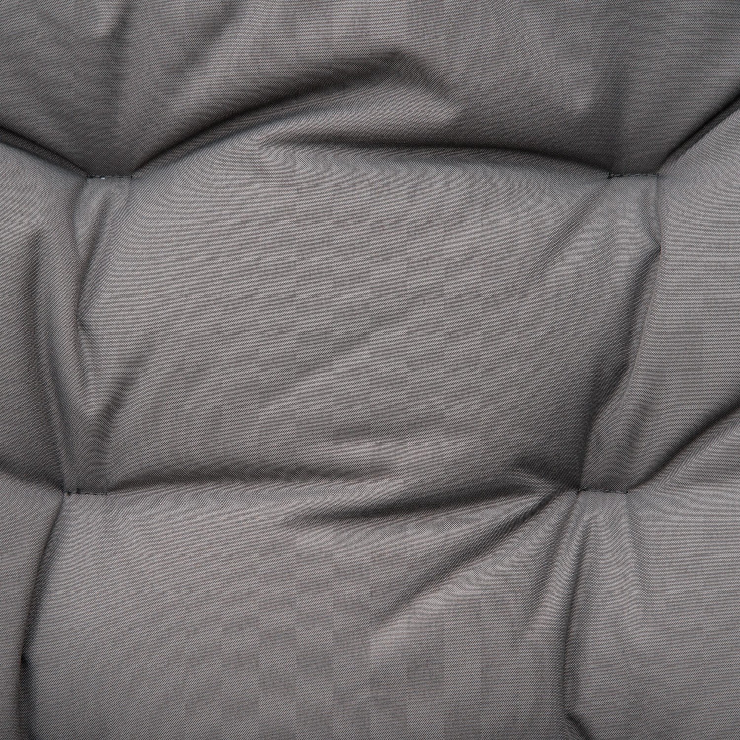 Detailaufnahme: Graue Polsterung des Outsunny Campingstuhls aus Polyester.