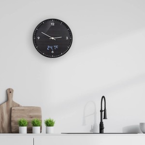 Schwarze Bresser Wanduhr MyTime mit LED-Temperaturanzeige, Ø 24 cm, im modernen Küchendesign.