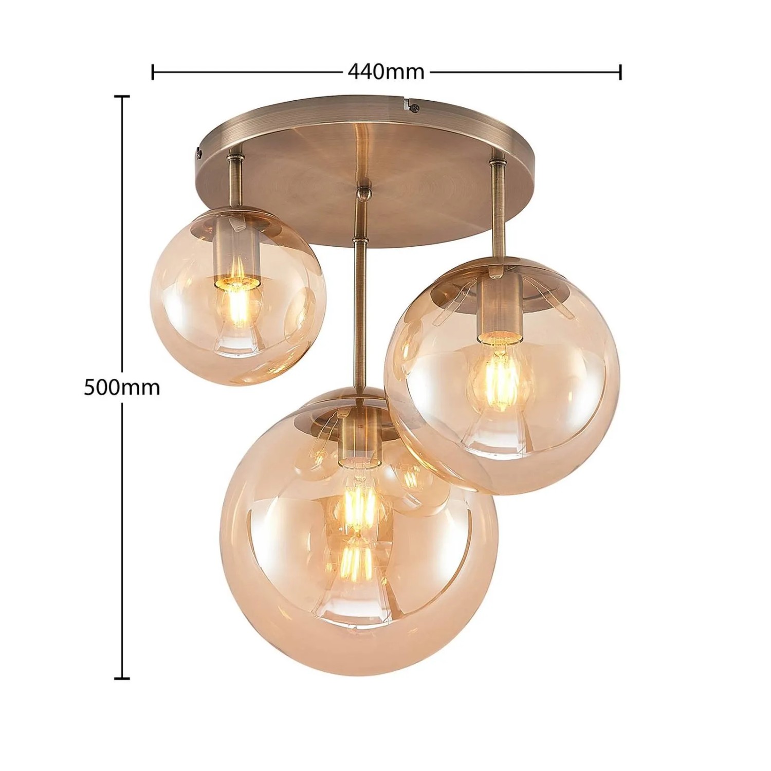 Moderne Lindby Deckenlampe Teeja mit 3 creme-farbenen Glaskugeln für Wohnzimmer.