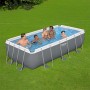 Bestway Stahlrahmenpool-Set Power Steel, eckig, grau, mit Familie im Wasser auf Rasenfläche.