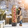 Windhager Winter-Deko-Vlieshaube Protect Hirsch, beige mit rotem Hirsch-Motiv, zum Schutz von Pflanzen.