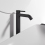 Ideal Standard Ceraline Waschtischarmatur in Schwarz mit Push-Open Ventil.