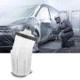 STAHLWERK Mischbecher 650 ml für Lackierpistolen. Transparentes Set mit Skala, genutzt beim Lackieren eines Autos.