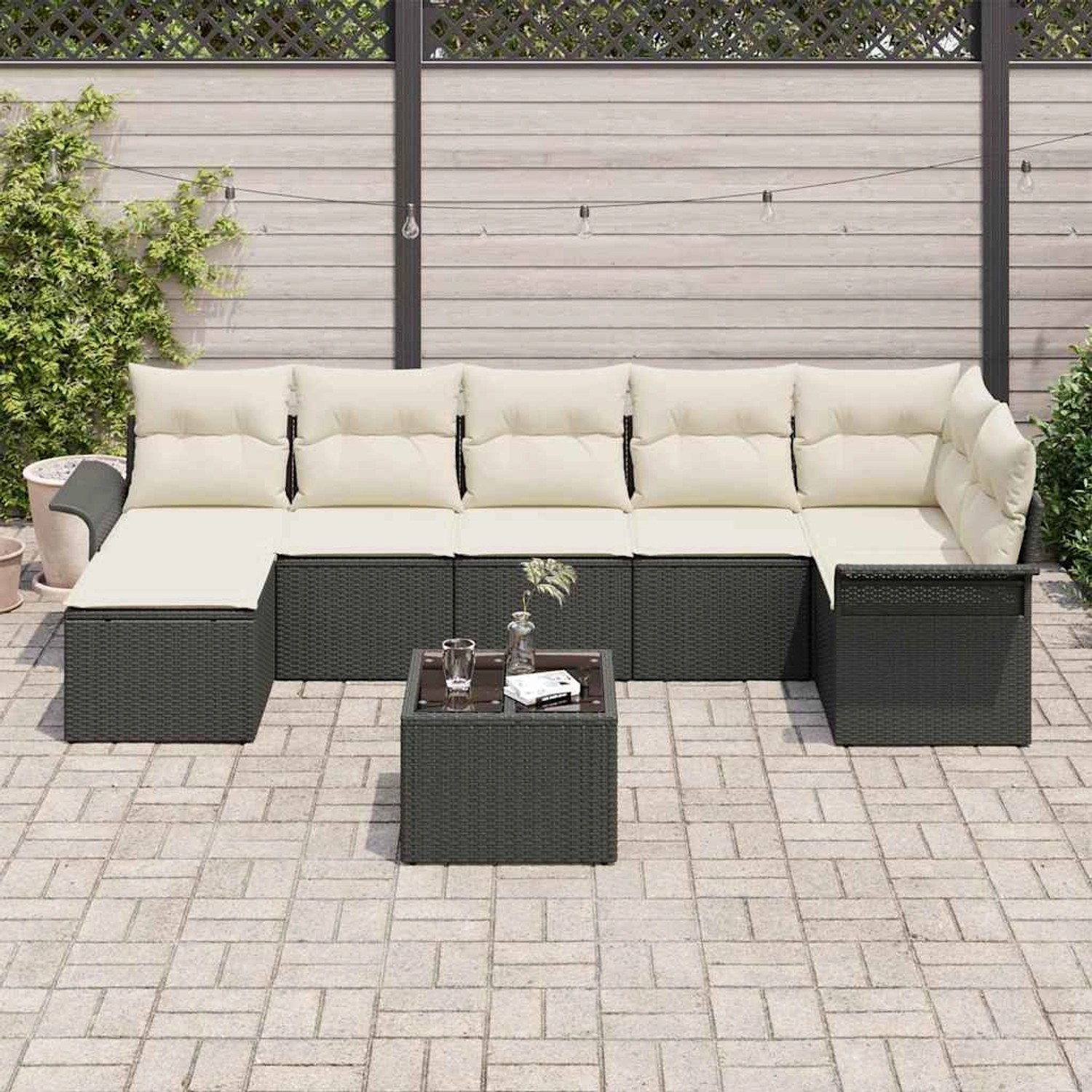 vidaXL Garten-Sofa-Set, 8-teilig, schwarz, Poly Rattan, mit Tisch und beigen Kissen.