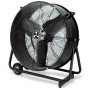 Schwarzer Casafan Industrie Trommelventilator DF600 Eco SL IP54 mit Schutzgitter und Stahlrohr-Standbügel.