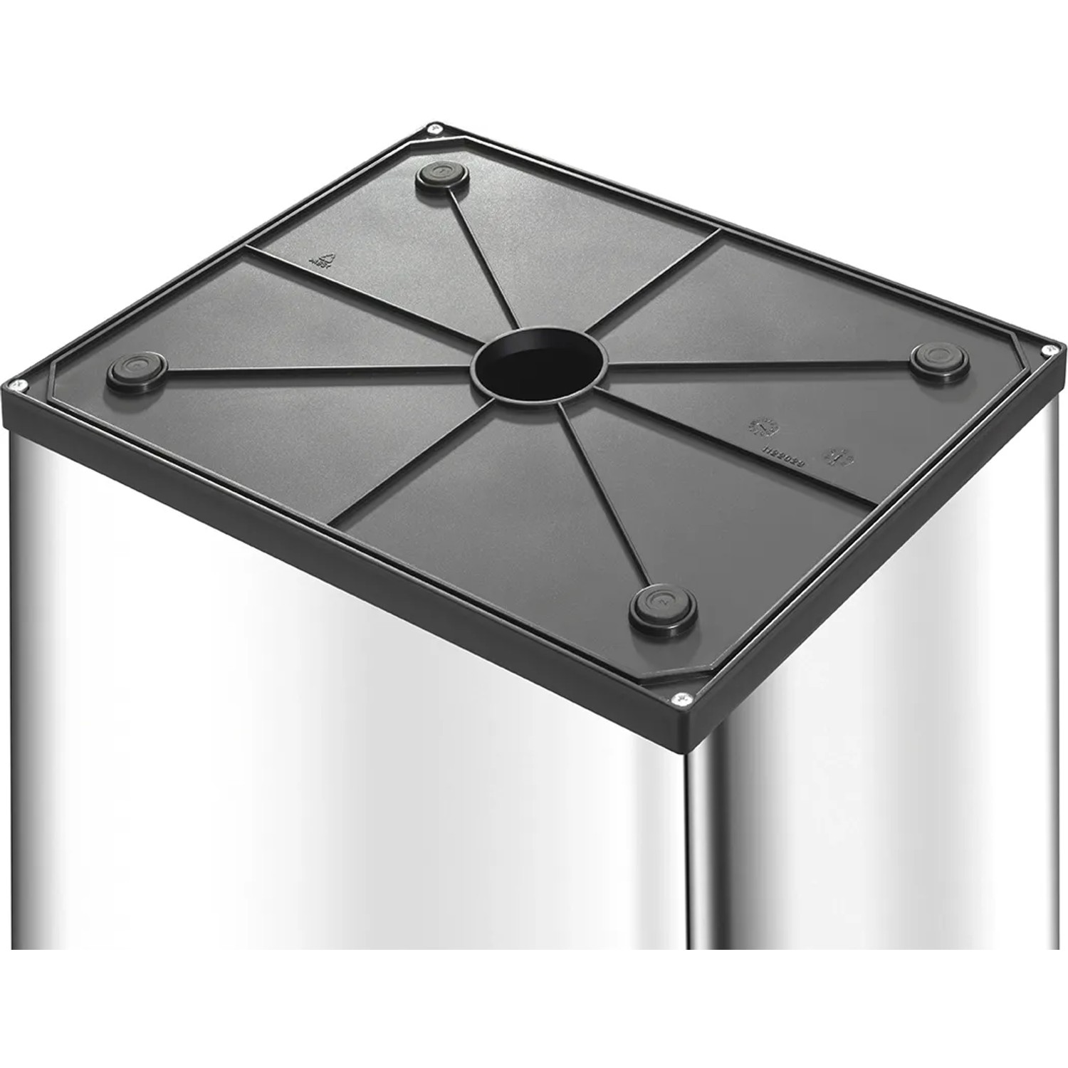 Detailansicht des Hailo Mülleimers Big-Box Swing L, 35 l, Edelstahl, mit schwarzem Deckel.