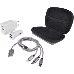 USB Universal-Reiseset mit Netzteil, KFZ-Adapter, Ladekabel und Tasche für mobile Geräte.
