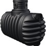 Schwarzer 4rain Compact Erdtank 1600 l mit Domschacht und begehbarem Deckel.
