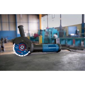 Bosch Professional GWX 14-125 S X-Lock Winkelschleifer mit Drehzahlvorwahl.