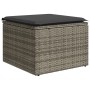 Grauer vidaXL Gartenmöbel Fußhocker aus Polyrattan mit dunklem Kissen.