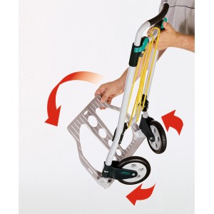 Klappbare wolfcraft Sackkarre TS 600 mit Rädern und gelbem Seil. Kompakte Baukarre für den Transport.