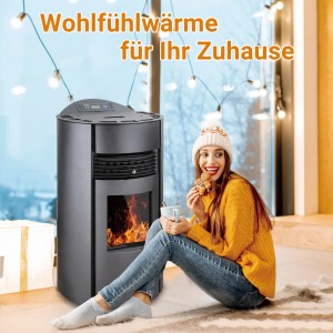 Schwarzer SCHENGER Pelletofen HP51-R mit Frau im gemütlichen Wohnzimmer. Vollautomatischer Ofen mit WIFI.