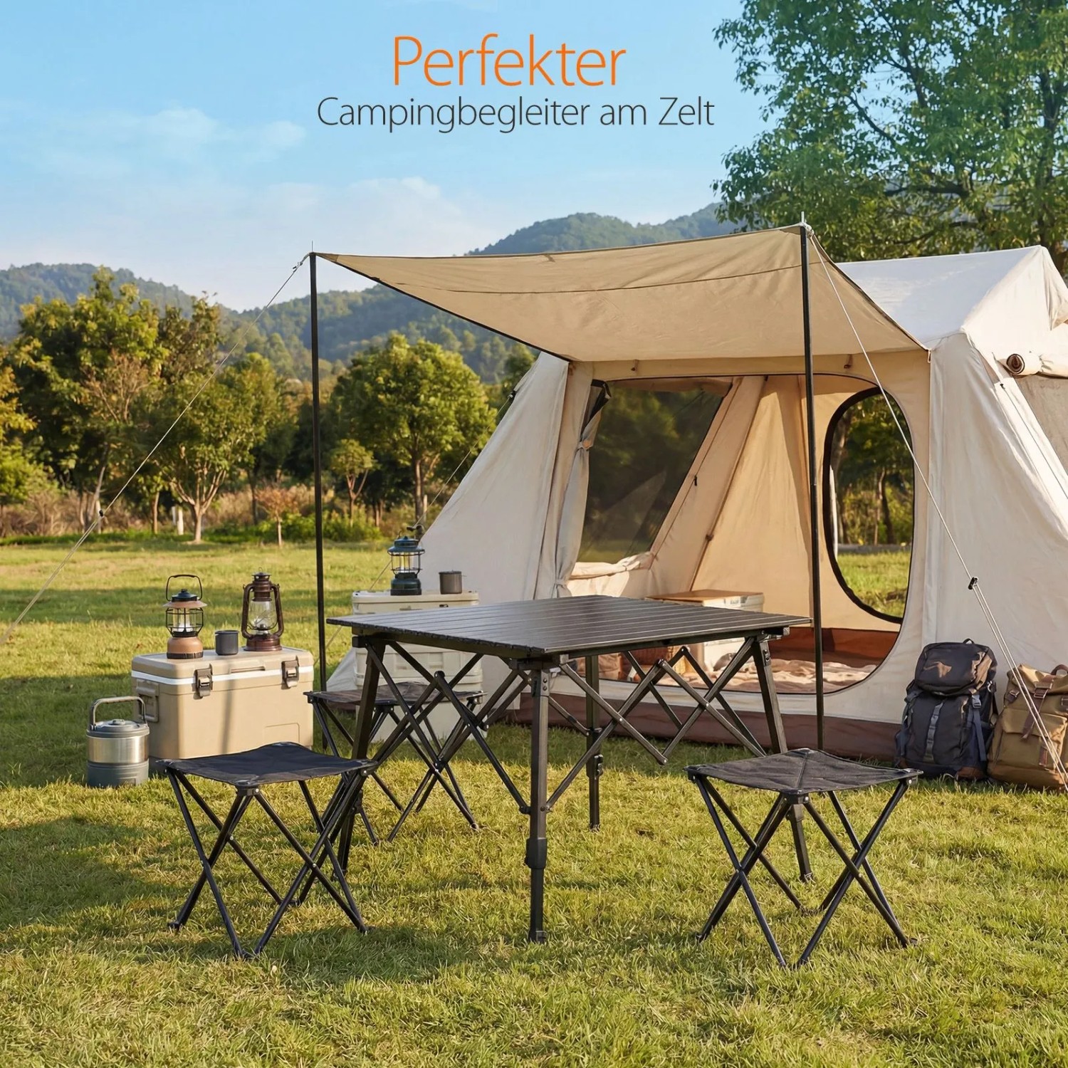 Sekey klappbarer Campingtisch aus Aluminium mit Stühlen vor Zelt auf Wiese.