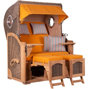 GarWoh Strandkorb Rantum Teak PE Grey Dessin 586 mit grauem Geflecht und orangefarbenen Polstern.