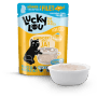 Lucky Lou Katzen-Nassfutter Hühnchen & Thunfisch in Broth, serviert in einer weißen Schale.