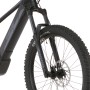 Detailaufnahme des Vorderrads vom Fischer E-Bike Montis 6.0i Fully mit Federgabel und Scheibenbremse.