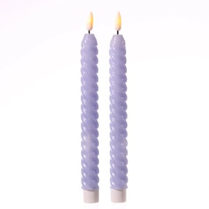 Marelida LED Stabkerzen Twist Tafelkerzen Gedreht Echtwachs Flackernd 25cm Flieder 2St