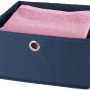 Blauer Wenko Schubladenorganizer Business (2er-Set) mit rosa Handtuch. Textile Aufbewahrung.