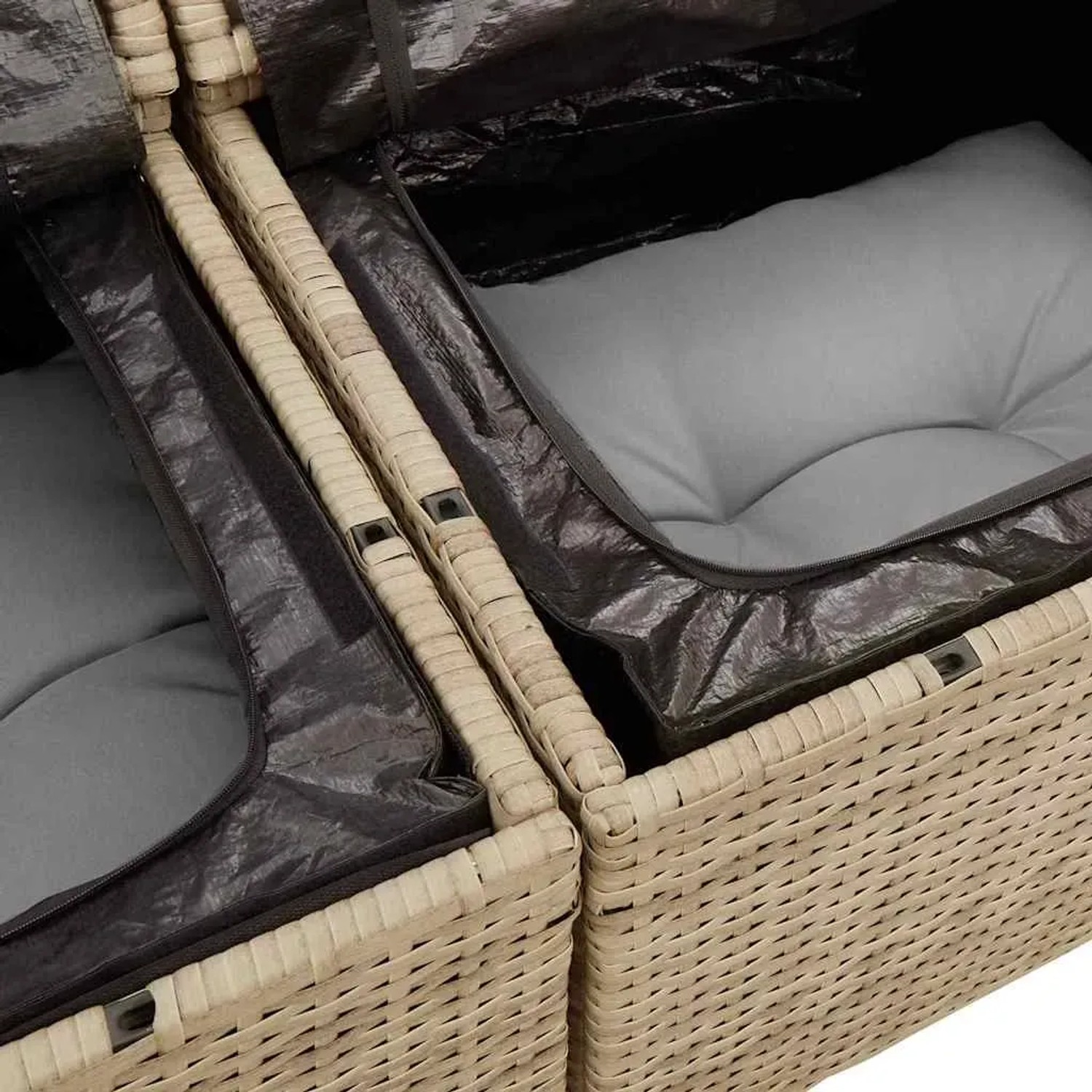 Beiges 3-tlg. vidaXL Garten-Sofa-Set aus Poly Rattan mit Kissen und Stauraum.