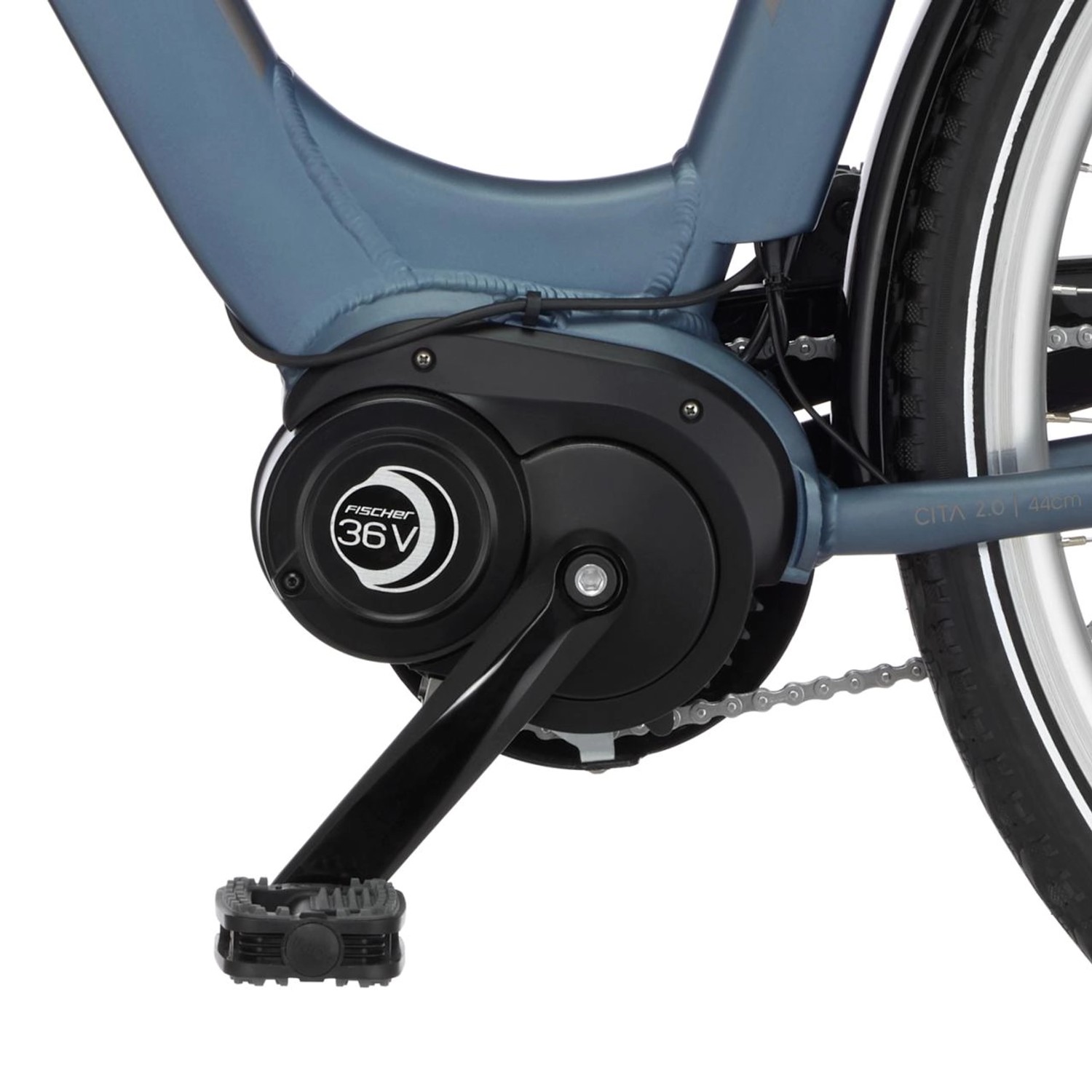 Detailaufnahme Mittelmotor und Tretlager des Fischer Cita 2.0 E-Bike City-Fahrrads.