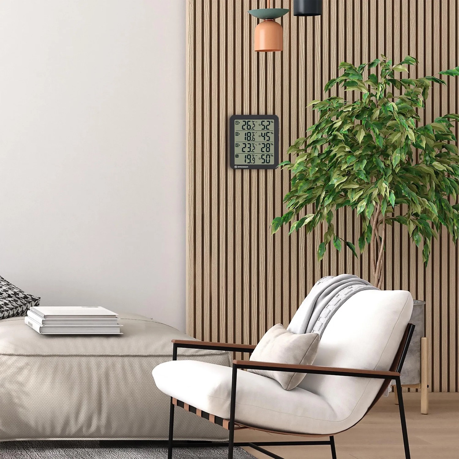 Bresser Thermo-Hygrometer Quadro NV Schwarz an Wand im Wohnraum. Wetterstation mit Temperatur- und Luftfeuchtigkeitsanzeige.