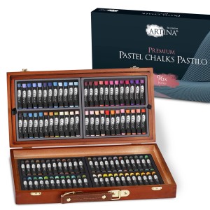 Artina Pastilo Holzkoffer mit 96 Pastellkreiden, geöffnet. Künstlerfarben-Set mit Farbsortiment.