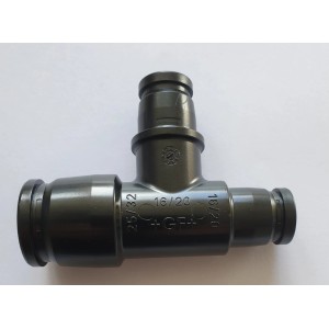 Georg Fischer iFit T-Modul 90° für Mehrschichtverbundrohre, Anschlüsse 25/32 mm und 16/20 mm.