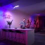 Philips Hue Centris LED-Deckenleuchte mit zwei Spots in Weiß im Einsatz.