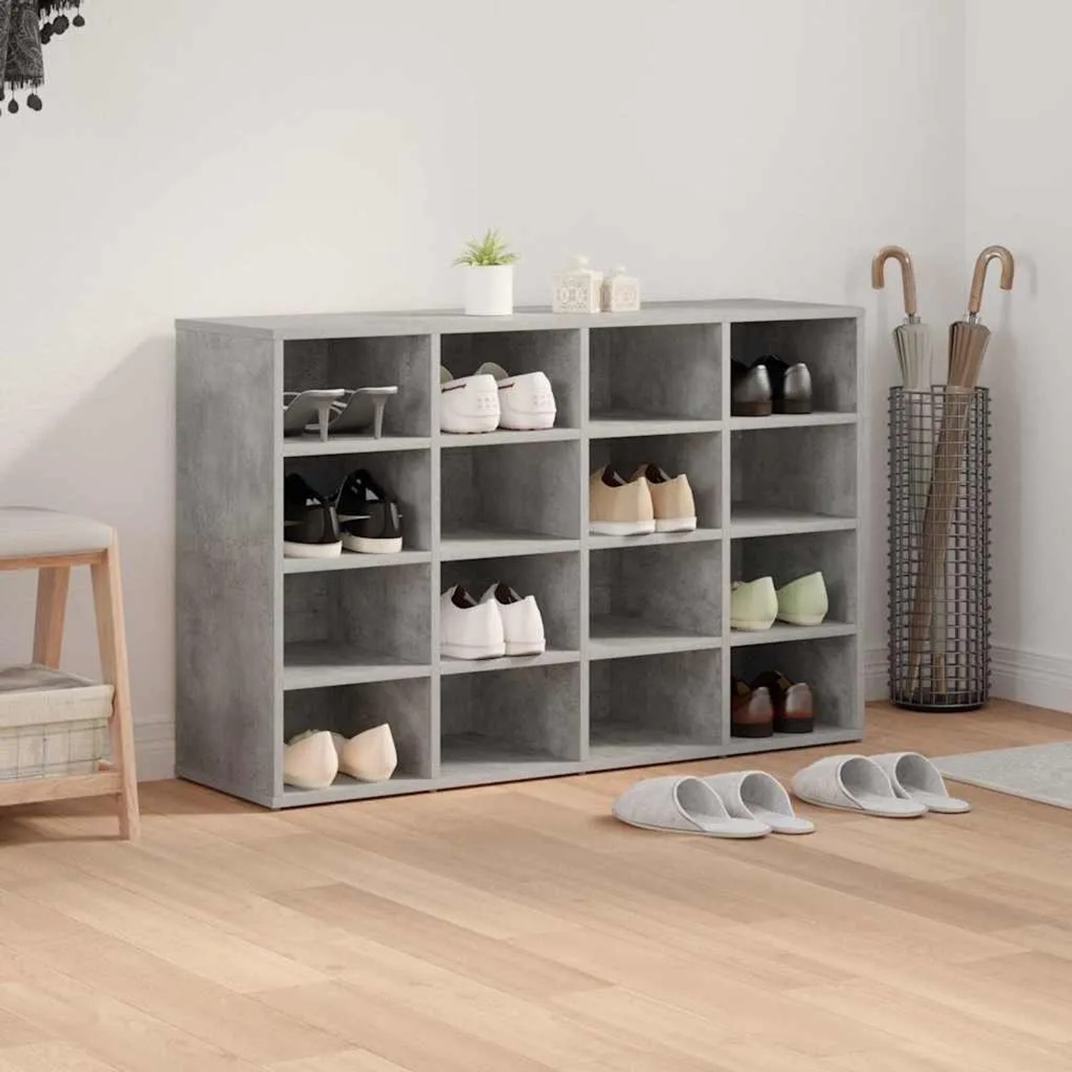 VidaXL Schuhschrank in Betongrau mit 16 Fächern aus Holzwerkstoff.