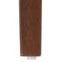 Detailaufnahme: Dunkles Holzbein mit Bodenschoner des MCW Esszimmerstuhls.