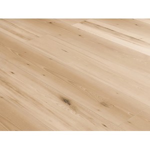 Heller Laminatboden in Buche Swaran Optik, Landhausstil mit fühlbarer Struktur.