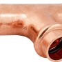 Press-T-Stück aus Kupfer, 15 mm Durchmesser für Rohrsysteme.