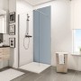 Schulte Duschrückwand Decodesign Hellgrau, 210x90 cm, im Badezimmer mit Dusche.