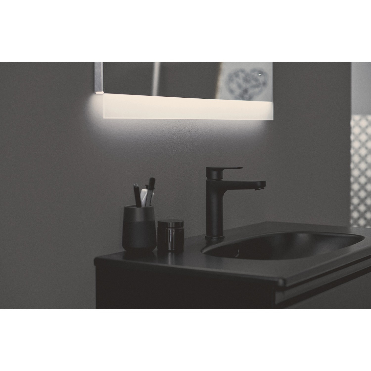 Ideal Standard Cerafine O Waschtischarmatur in Schwarz, H120, ohne Ablaufgarnitur.