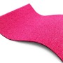 Pinker Primaflor Colorplay Kunstrasen, ausgerollt, mit strukturierter Oberfläche für Balkon und Terrasse.