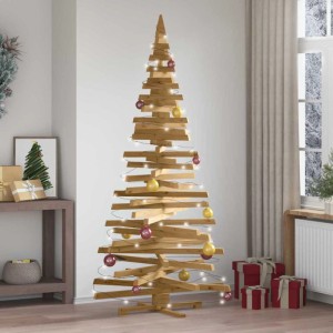 Moderner künstlicher Weihnachtsbaum aus braunem Kiefernholz, 210 cm, mit Ständer, dekoriert mit Lichtern und Kugeln.