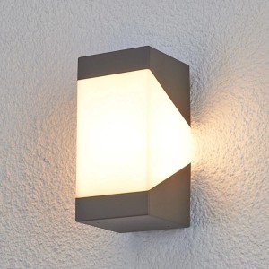 Moderne, schwarze Lucande Außenwandleuchte Kiran aus Aluminium, spritzwassergeschützt.
