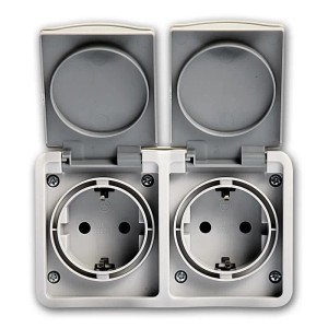 McPower FIX Doppelsteckdose horizontal, Aufputz, IP54, Feuchtraum geeignet, hellgrau/grau.