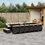 Schwarze 17-tlg. Garten-Essgruppe aus Polyrattan mit Tisch, Stühlen, Hockern und cremefarbenen Kissen.