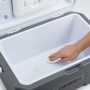Offene Relaxdays Kühlbox, grau-weiß, wird innen mit Tuch gereinigt. 15 l Isolierbox aus Kunststoff für Camping.