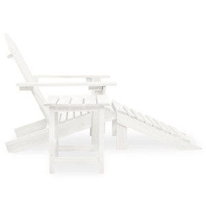 Weißer Adirondack Gartenstuhl mit Fußstütze und Tisch aus Tannenholz.