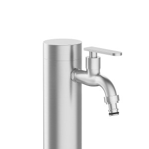 GardWell Wasserzapfstelle Comfort Round aus Edelstahl, 93 cm hoch, mit zwei Auslässen.