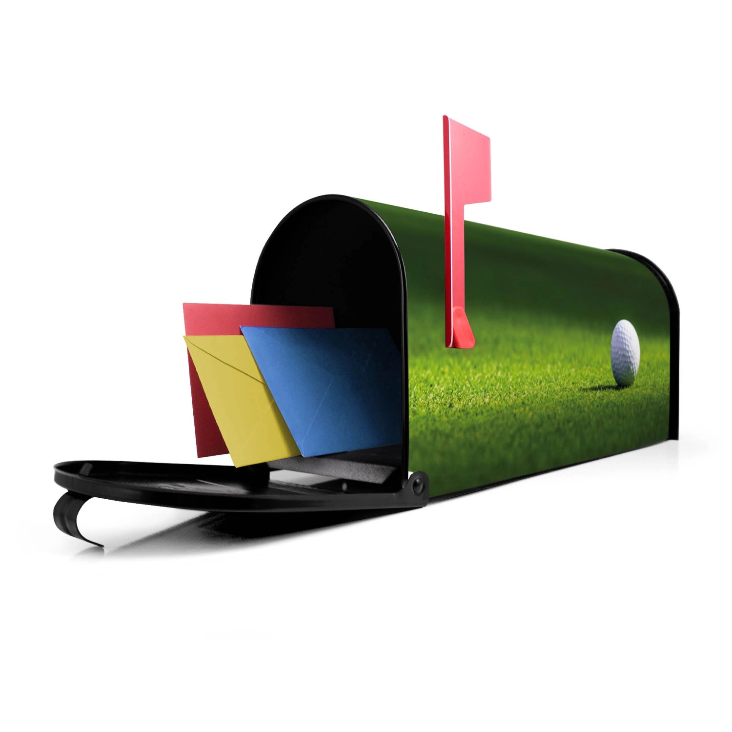 Schwarzer Banjado US Briefkasten mit Golfball Motiv, geöffnet mit Briefen.
